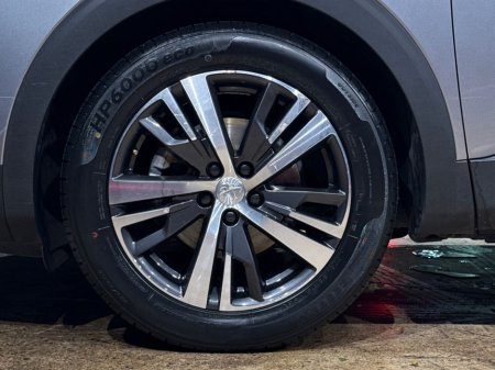 2023 Peugeot 5008 7-SEATER - AUTOMATIC 1.5L HDI - REVERSE CAMERA - PADDLE SHIFT €30,950 thumbnail