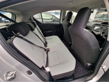 2016 Toyota Aqua - thumbnail 30