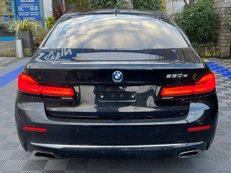 2022 BMW 5 Series 530e LUXURY LINE 2.0 HYBRID // HARMAN/KARDON // 360 VISUAL PARKING ASSIST // BMW INDIVIDUAL HEATED & COOLED SEATS €34,900 thumbnail
