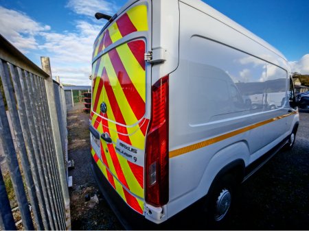 2022 Maxus Deliver 9 9 BASE LH P/V €15,800