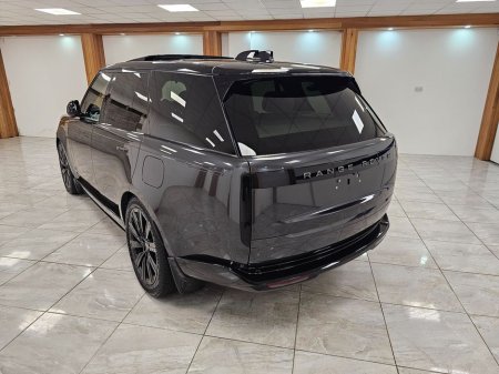2025 Land Rover Range Rover - thumbnail 5