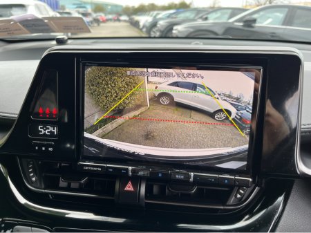 2020 Toyota C-HR - thumbnail 18