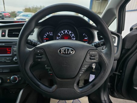 2015 Kia Ceed 1.4 TX Diesel €7,950 thumbnail