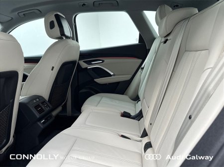 2026 Audi Q5 €652 p/m - SE E-HYBRID QUATTRO 299BHP A/T €73,450 thumbnail