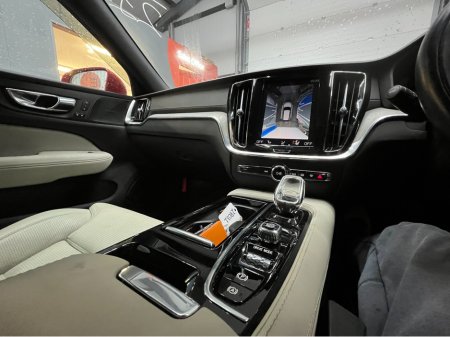 2021 Volvo V60 - thumbnail 22