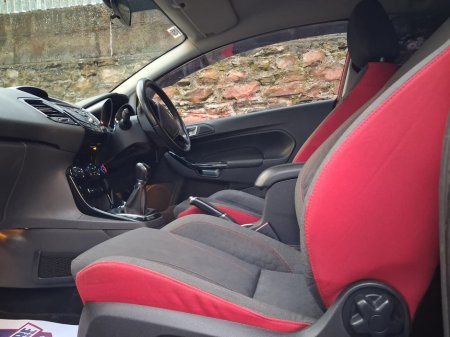 2015 Ford Fiesta 1.0 EcoBoost 65PS S/S Zetec €6,499 thumbnail