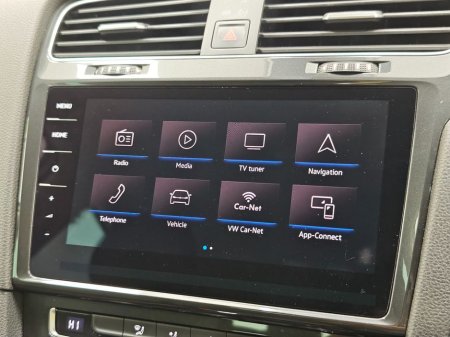 2019 Volkswagen Golf 2.0 TDI Automatic €22,995 thumbnail