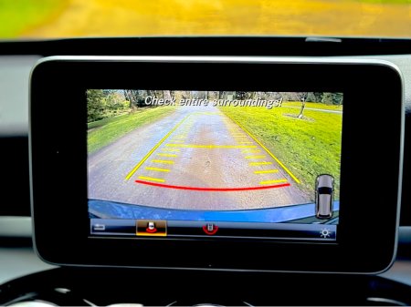 2018 Mercedes-Benz C Class - thumbnail 26