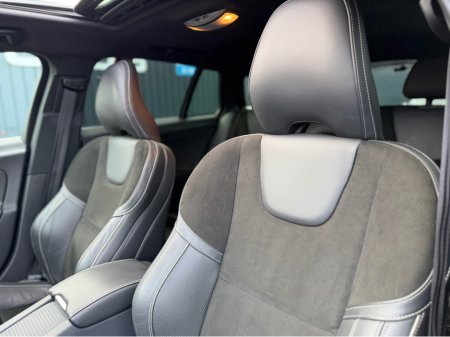 2017 Volvo V60 - thumbnail 44