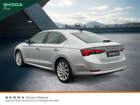 2022 Skoda Octavia STYLE 2.0 TDI 115HP 5DR €27,500 thumbnail