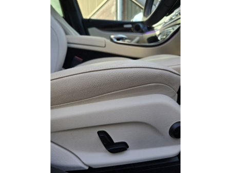 2019 Mercedes-Benz E Class - thumbnail 14