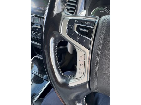 2018 Mitsubishi Outlander - thumbnail 35