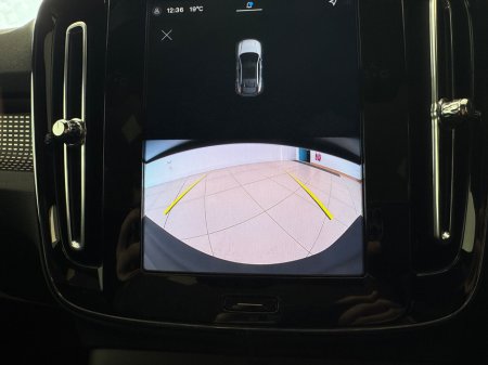 2026 Volvo EC40 - thumbnail 8