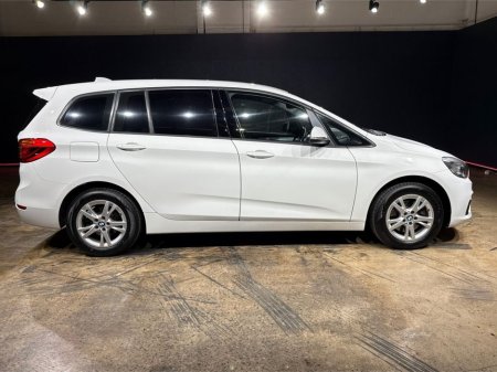 2016 BMW 2 Series - thumbnail 4