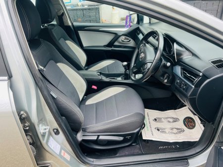 2015 Toyota Avensis - thumbnail 9