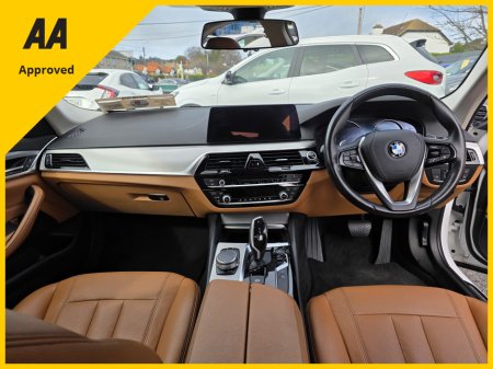 2018 BMW 5 Series - thumbnail 2