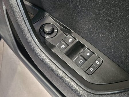 2018 Skoda Superb 1.6 TDI 120bhp Style DSG thumbnail