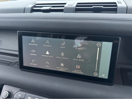 2023 Land Rover Defender 110 P400e X-DYNANIC AUTO URBAN==HUGE SPEC== €84,950 thumbnail