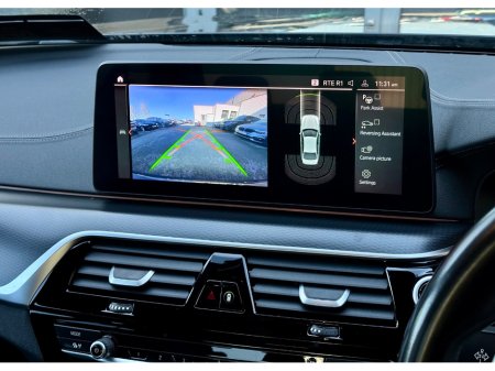 2023 BMW 5 Series - thumbnail 15