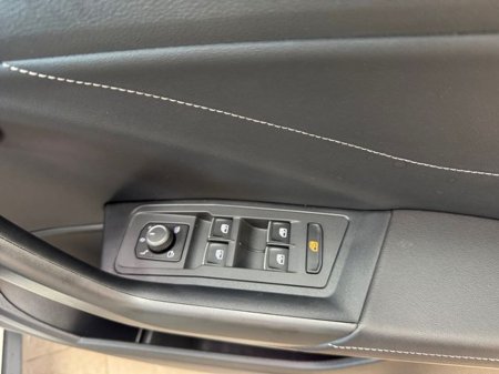 2022 Volkswagen T-Roc - thumbnail 12