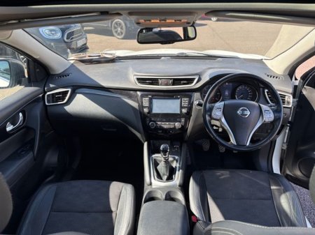 2014 Nissan Qashqai - thumbnail 29