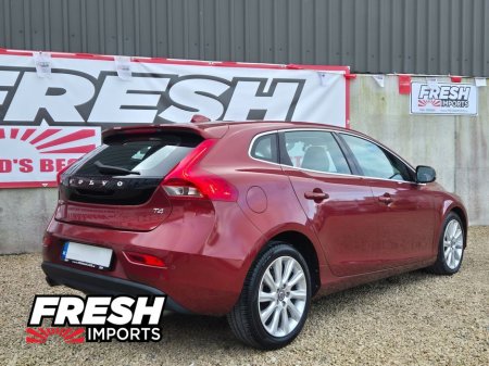 2014 Volvo V40 - thumbnail 3