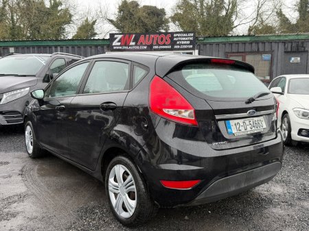 2012 Ford Fiesta - thumbnail 7