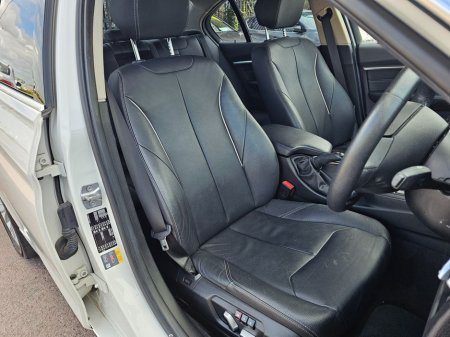 2016 BMW 3 Series - thumbnail 12