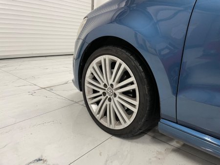 2014 Volkswagen Polo 1.4 TSI 3DR 150HP BlueGT DSG €11,995 thumbnail