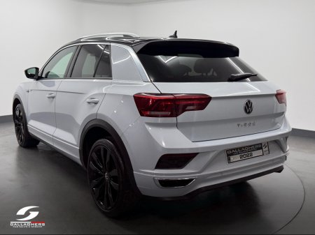 2022 Volkswagen T-Roc R-LINE 1.5 TSI D7F 150HP 5DR A €28,995 thumbnail
