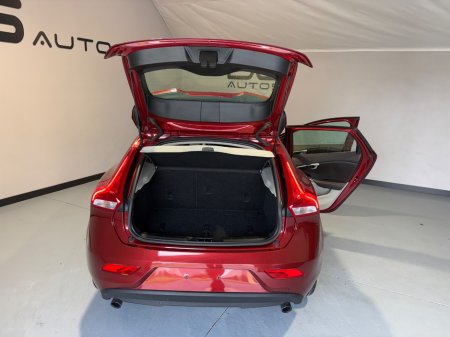 2013 Volvo V40 - thumbnail 15