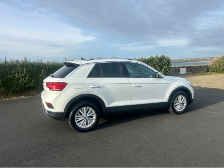 2019 Volkswagen T-Roc DESIGN 1.6 TDI MANUAL 6SPEED FWD 115BHP 5 5DR €19,950