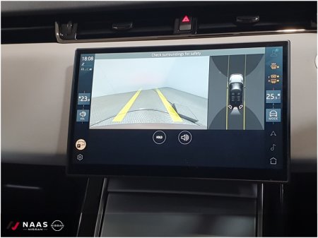 2024 Land Rover Range Rover Evoque S PHEV thumbnail