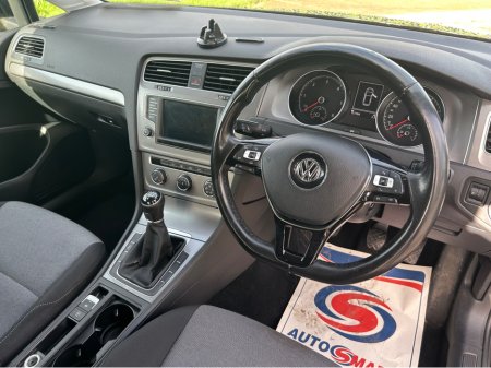 2016 Volkswagen Golf - thumbnail 5