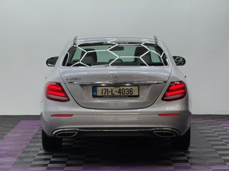 2017 Mercedes-Benz E Class - thumbnail 5