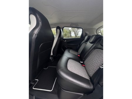 2020 Renault Zoe - thumbnail 22