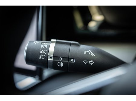 2025 BYD Seal U DM-I COMFORT €43,899 thumbnail