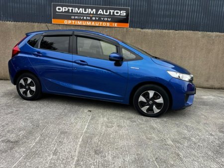 2016 Honda Fit AUTOMATIC SELF CHARGING HYBRID €12,750
