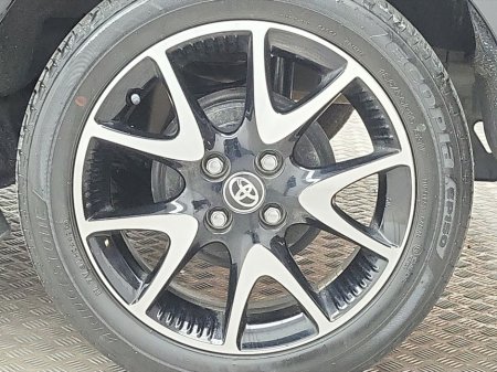 2021 Toyota Yaris - thumbnail 15