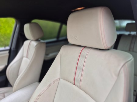 2016 BMW X4 - thumbnail 14