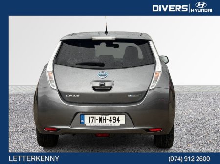 2017 Nissan Leaf - thumbnail 6