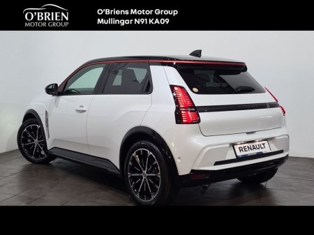 2026 Renault 5 Iconic 52KW 410km Range €35,295