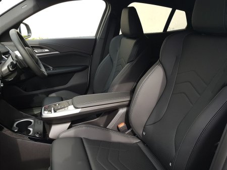 2026 BMW iX2 - thumbnail 7