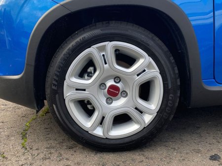 2025 Fiat Panda 1.0 Mhev €15,495 thumbnail