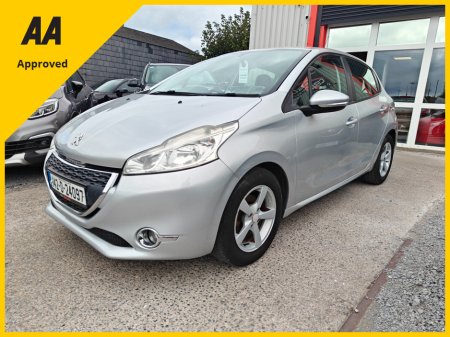 2014 Peugeot 208 - thumbnail 6