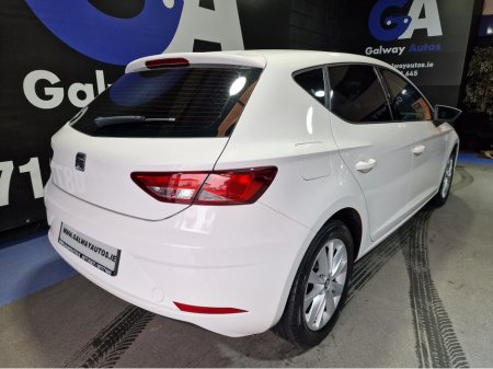 2017 SEAT Leon SE TECHNOLOGY-1.2 PETROL-LOW MILES €13,950 thumbnail