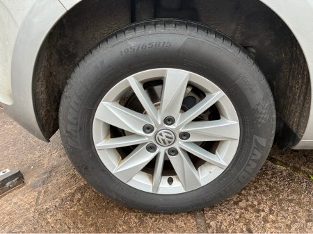 2016 Volkswagen Golf - thumbnail 23