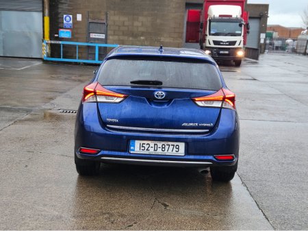 2015 Toyota Auris 1.8 HYBRID SOL 4DR AUTO €10,950 thumbnail