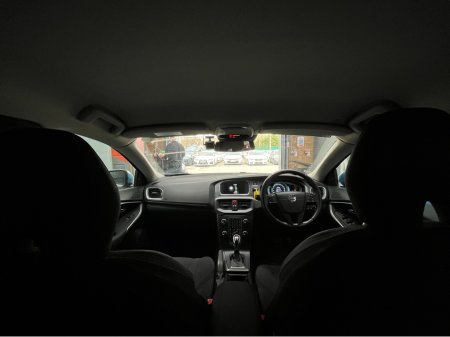 2015 Volvo V40 - thumbnail 12