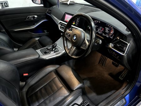 2021 BMW 3 Series - thumbnail 10